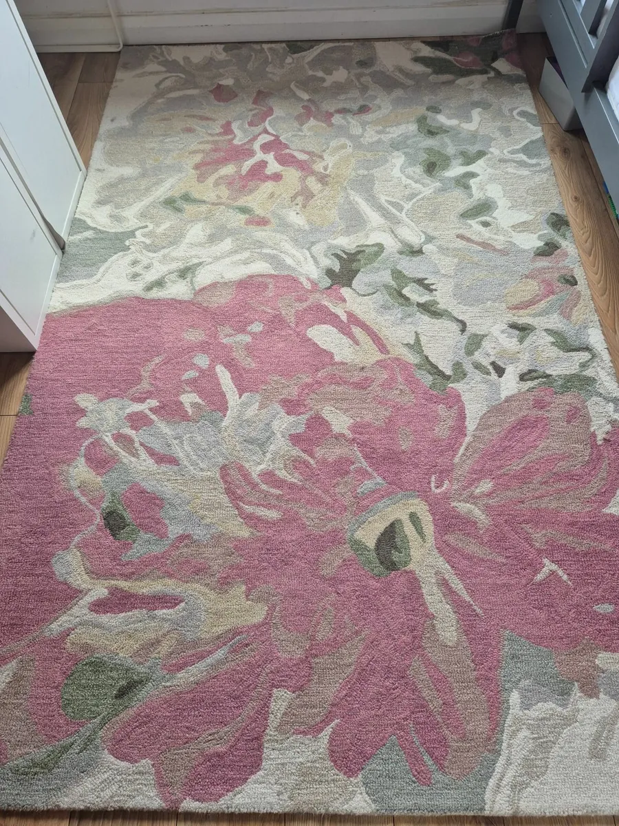 Paul Costelloe Luxury Woven Rug - Image 2