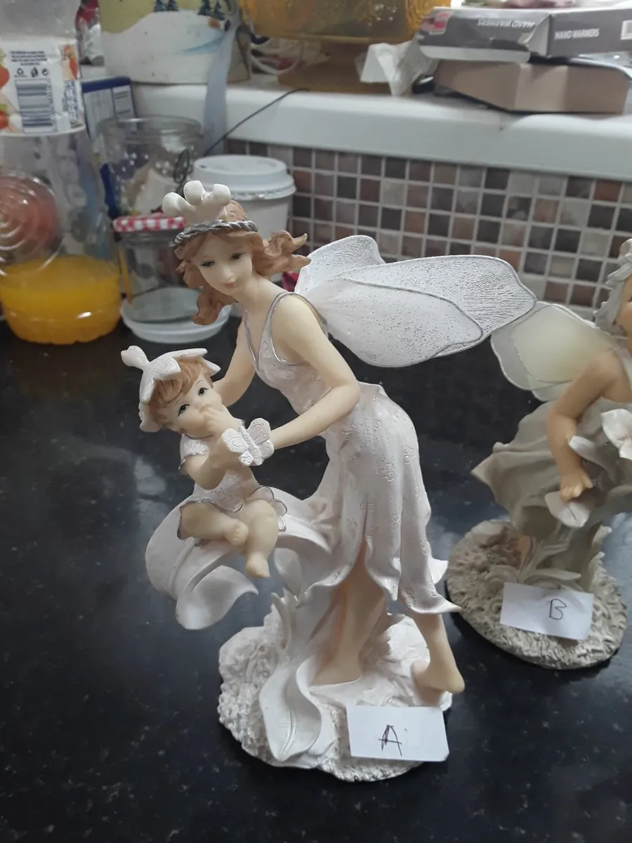 Selection of lovely fairy ornaments in boxes - Image 4