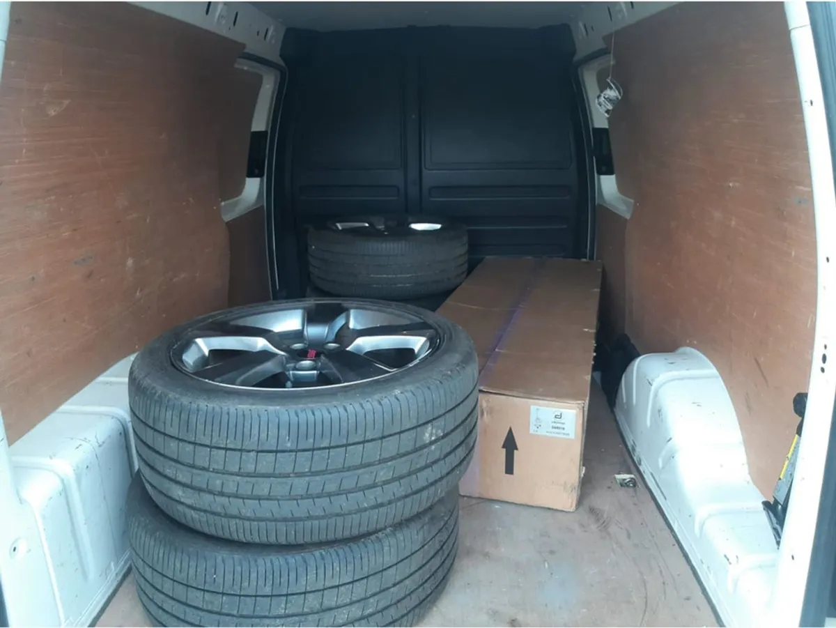 Volkswagen Caddy PVM Trend TDI 102HP Manual 5spee - Image 2