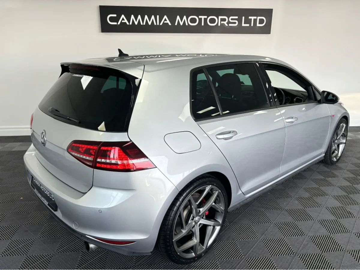 Volkswagen Golf GTI TSI 220BHP DSG 4DR - Image 4