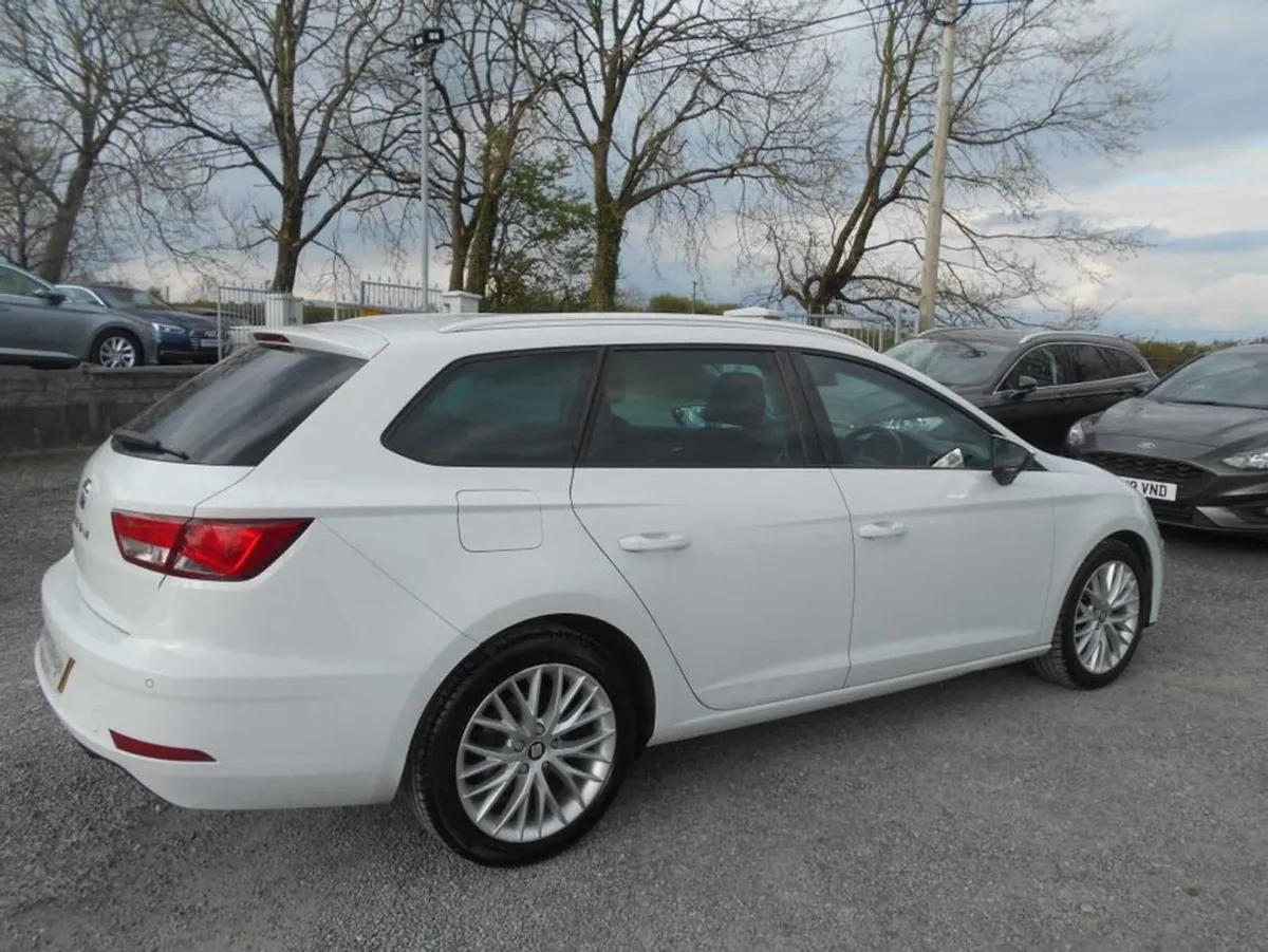 SEAT Leon SE Dynamics 1.6 TDI Technolog (privacy - Image 2