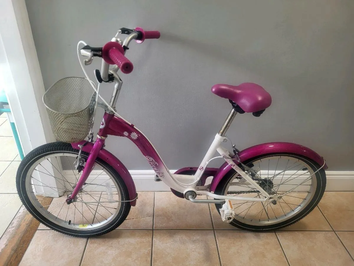 Girls bike - Image 1