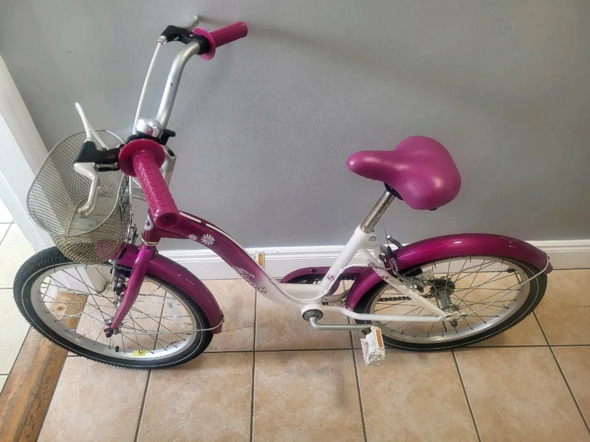 Girls bike - Image 2