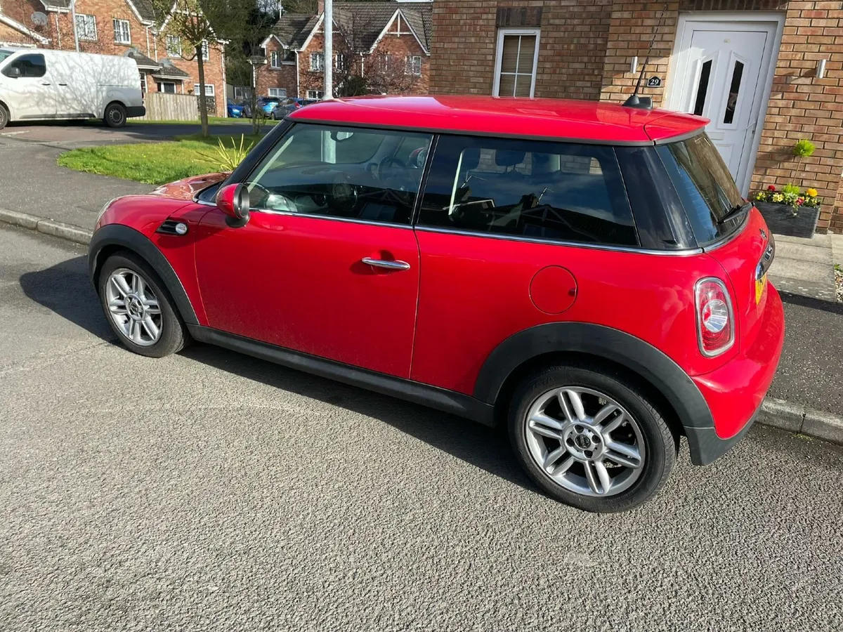 Mini One 2011 - Image 4