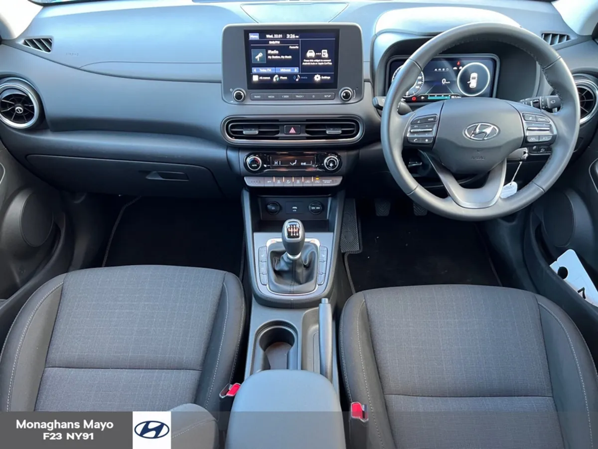 Hyundai KONA KAUAI EXECUTIVE 5DR - Image 4