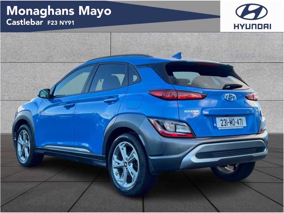 Hyundai KONA KAUAI EXECUTIVE 5DR - Image 3