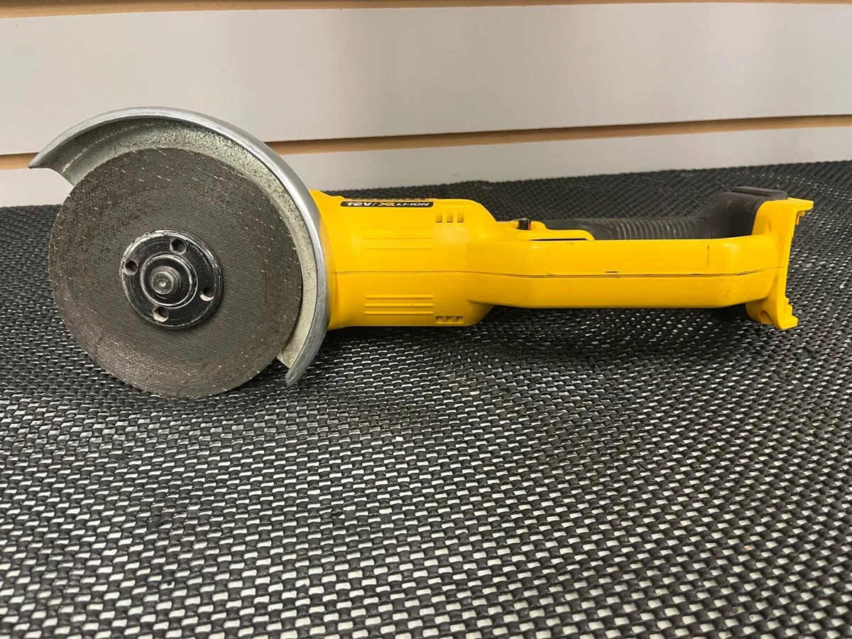 DeWalt Bare Tool Grinder - Image 2