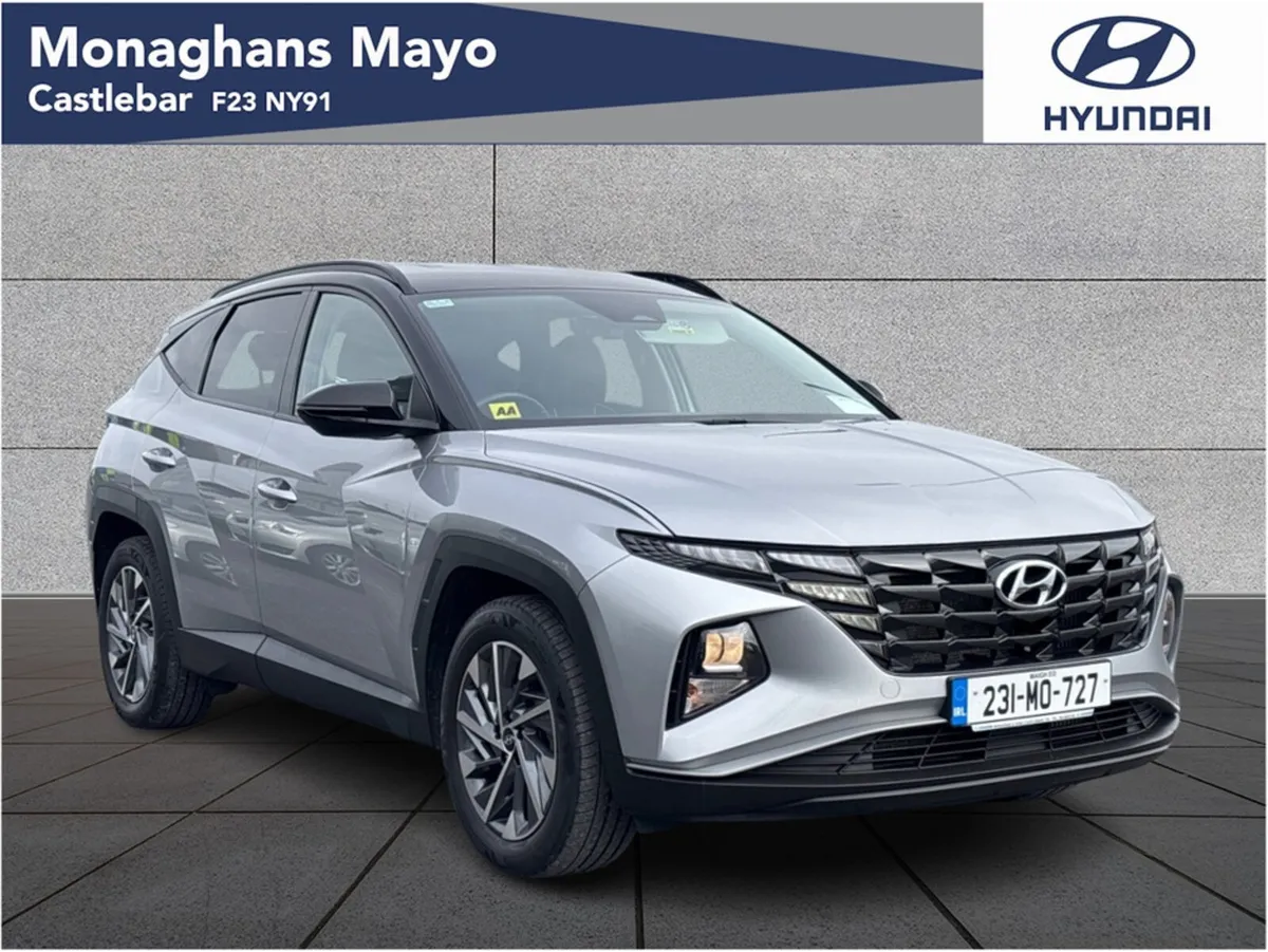 Hyundai Tucson EXECUTIVE 1.6 DIESEL TWO TONE 5DR - Image 1