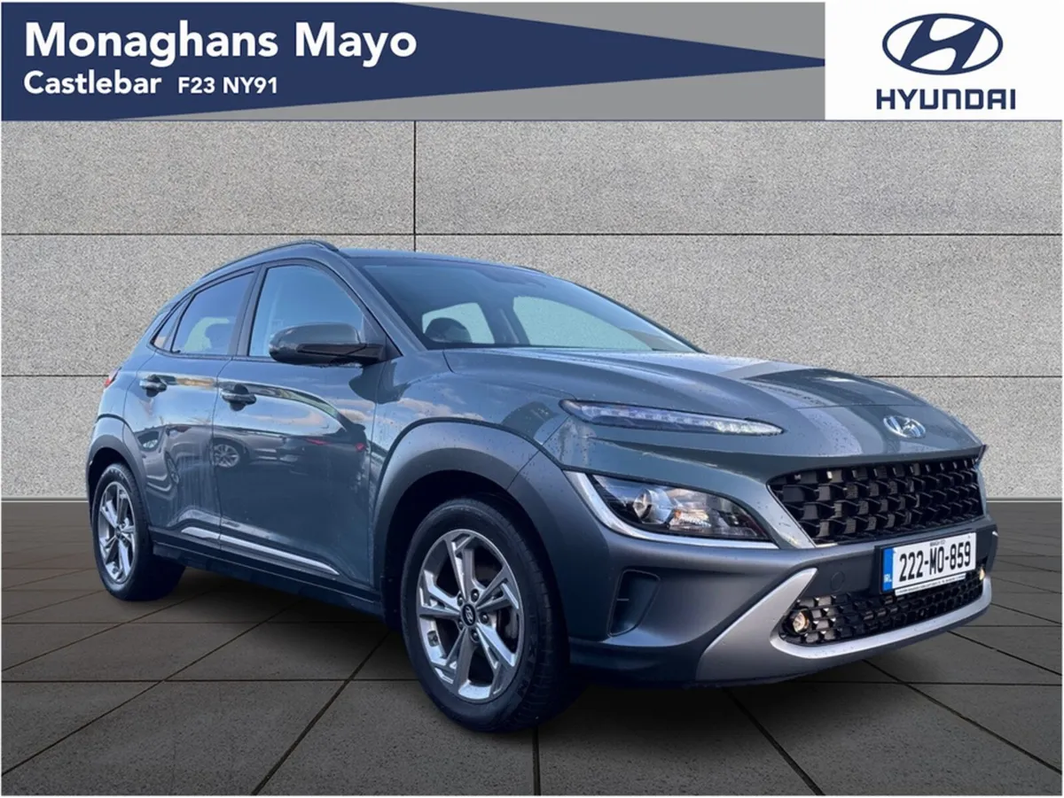 Hyundai KONA KAUAI EXECUTIVE 5DR PETROL - Image 1