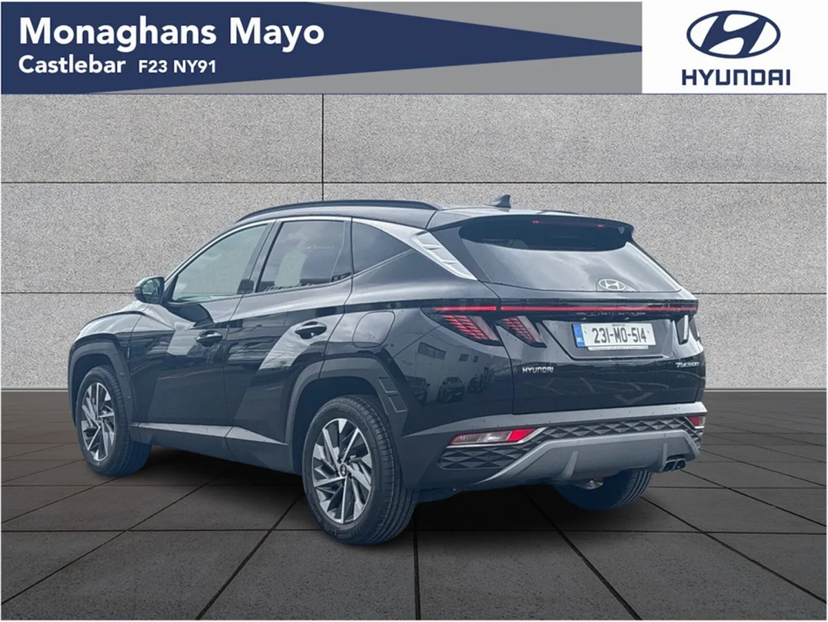 Hyundai Tucson EXECUTIVE PLUS 5DR - Image 3