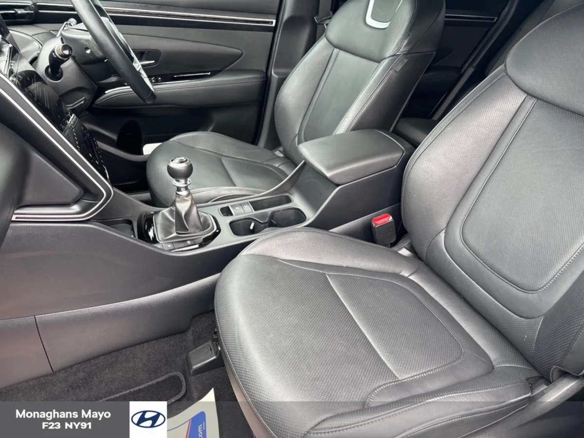 Hyundai Tucson EXECUTIVE PLUS 5DR - Image 4