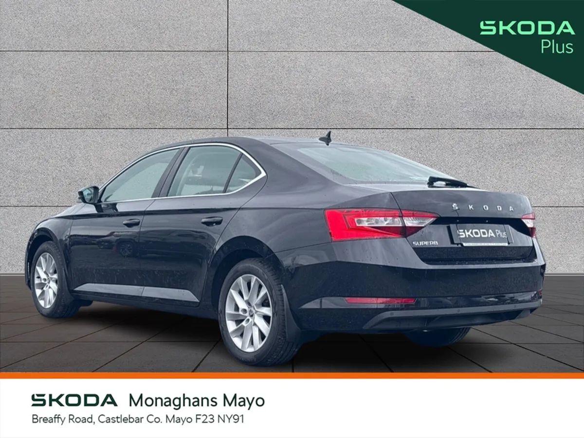 Skoda Superb AMBITION 2.0 TDI 150HP 5DR - Image 3