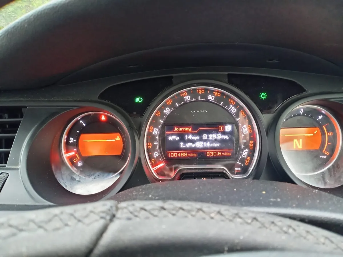 CITROEN C5 diesel automatic gearbox LOW MILEAGE - Image 3