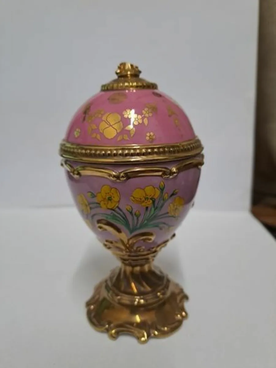 House of Faberge Buttercup - Image 1