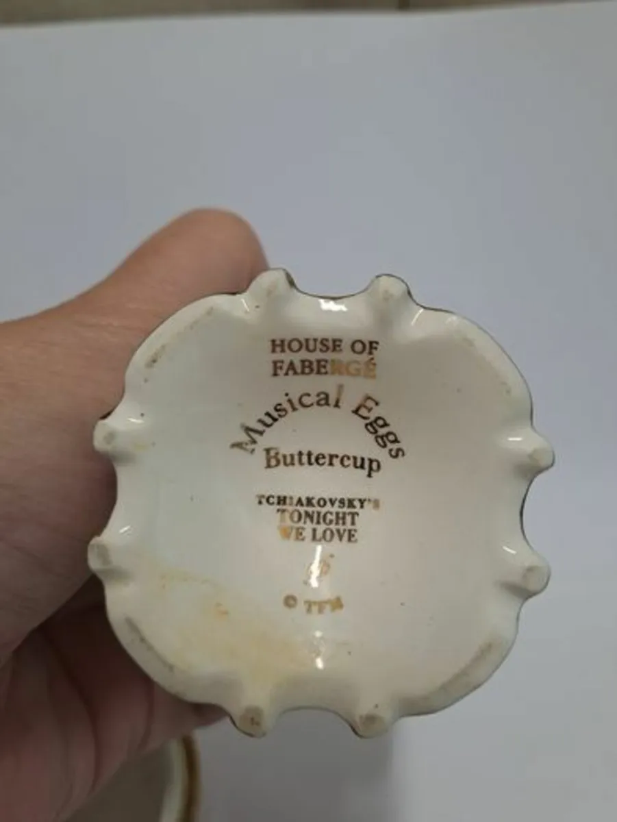 House of Faberge Buttercup - Image 2