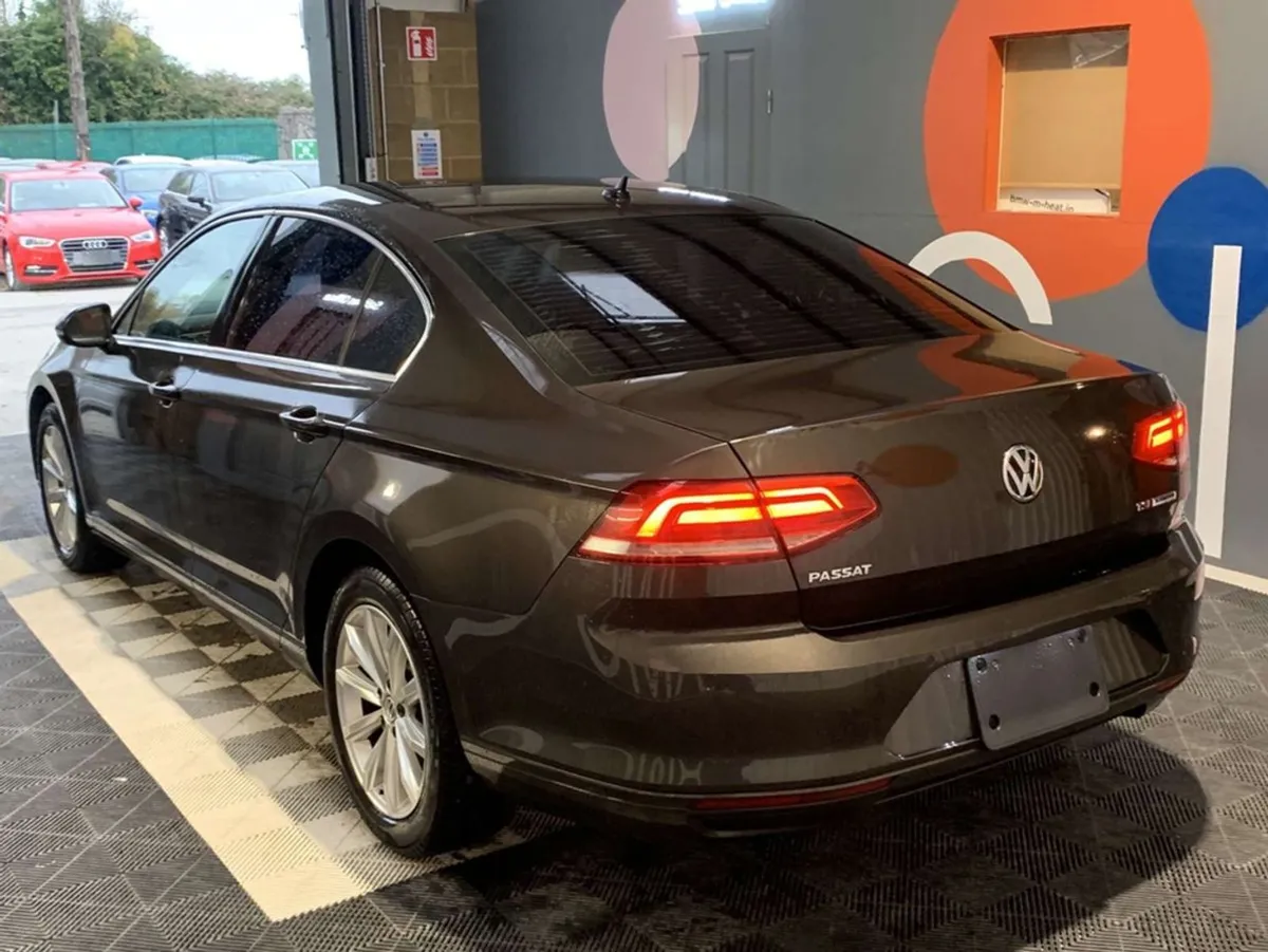 Volkswagen Passat VW Passat 1.4 TSI Comfort Line - Image 4