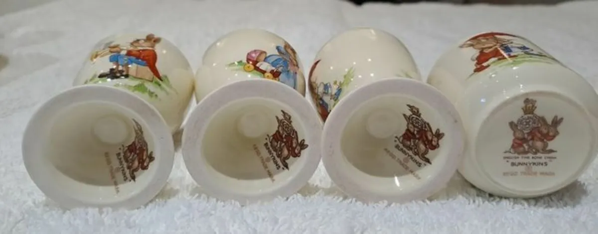 Bunnykins egg cups - Image 3