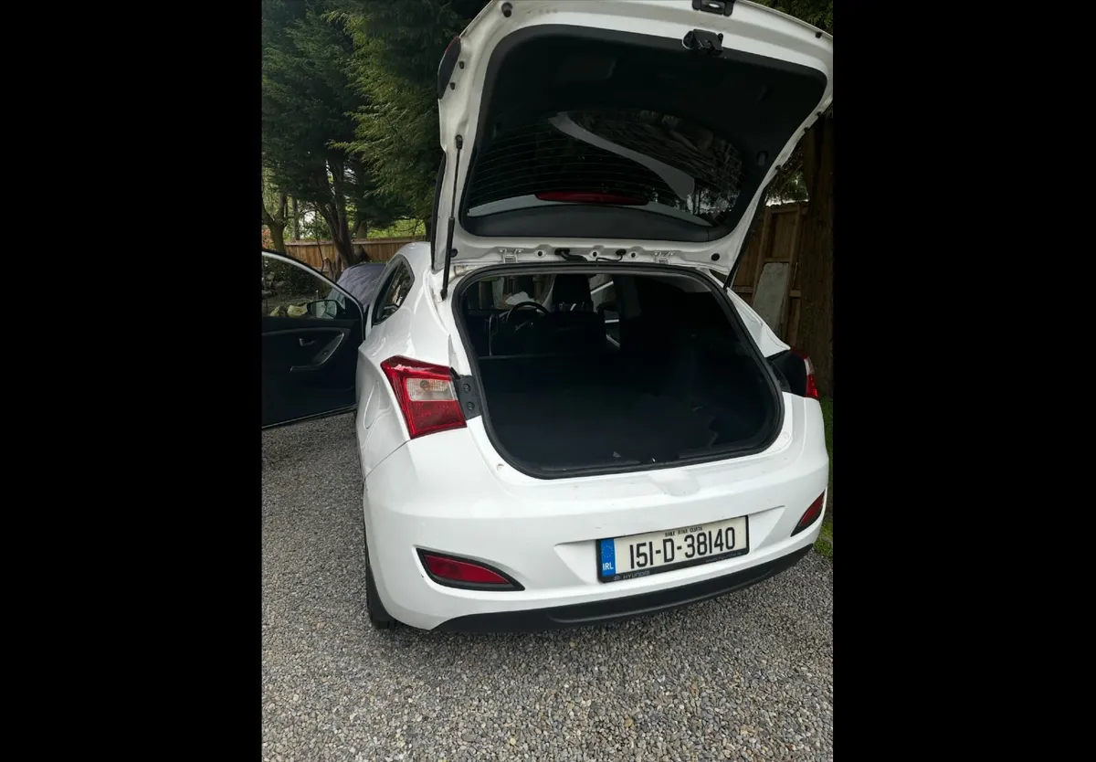 Hyundai i30 2015 - Image 4