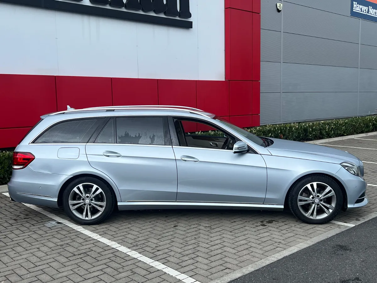 Mercedes-Benz E-Class 2014 - Image 3