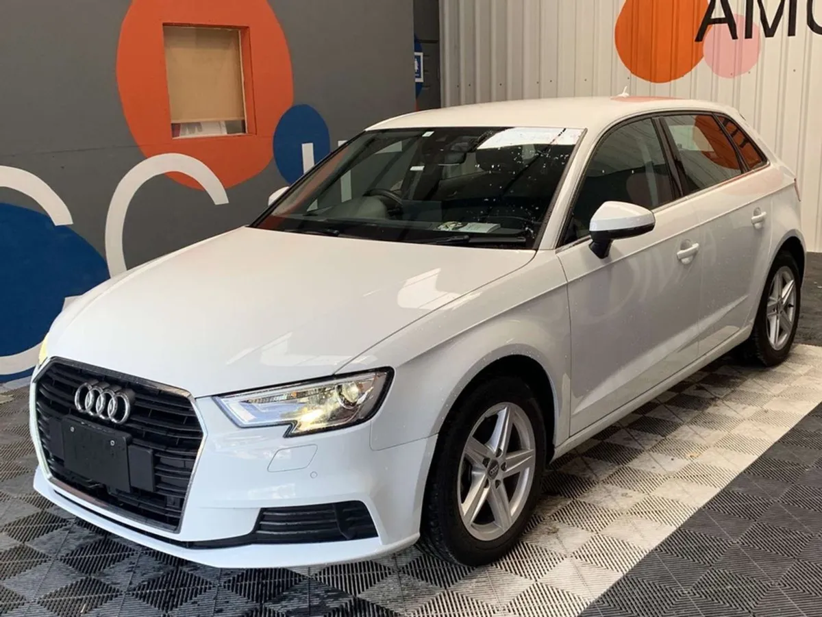 Audi A3 Audi A3 Automatic Sportback 1.4 Tfsi / Re - Image 2