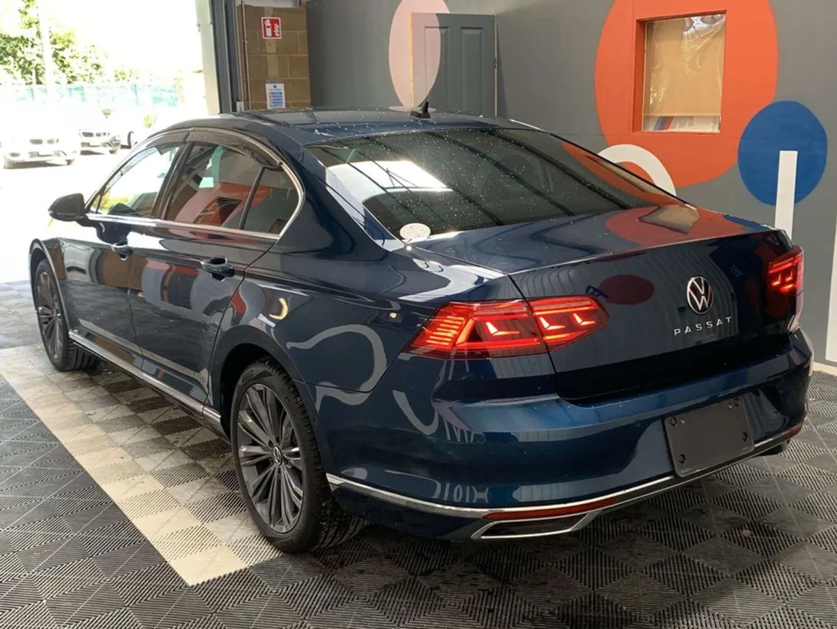 Volkswagen Passat Only  31950  2.0 TDI Elegance A - Image 4