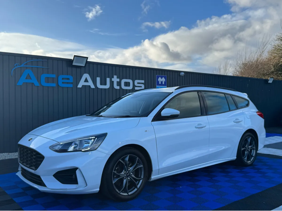 Ford Focus ST-LINE - 1.5 DIESEL - MANUAL - 12M WAR - Image 2