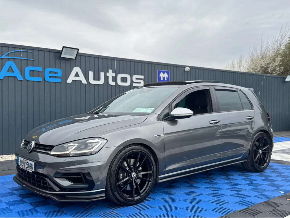 Volkswagen Golf ***DEPOSIT TAKEN*** R - 2.0L PETRO - Image 3