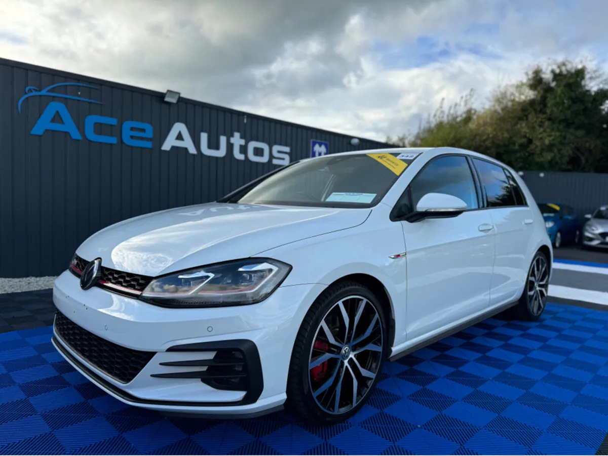 Volkswagen Golf GTI PERFORMANCE- 2.0L PETROL - AUT - Image 2