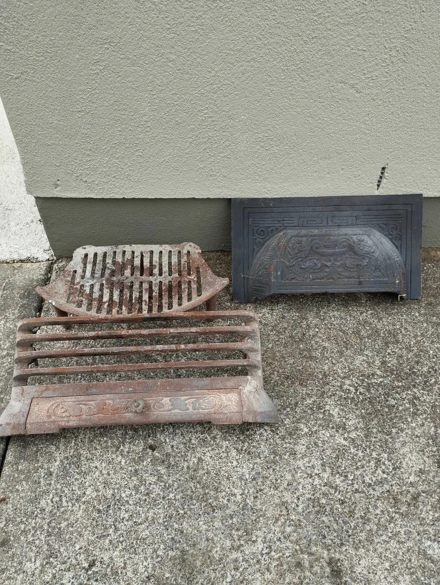 Fire place grate - Image 1