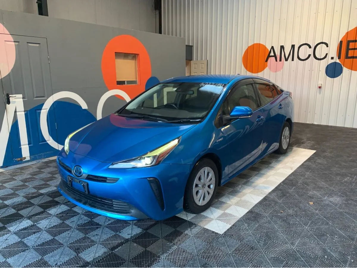 Toyota Prius MAY Sale Only  17950 60k KMs / Rever - Image 3