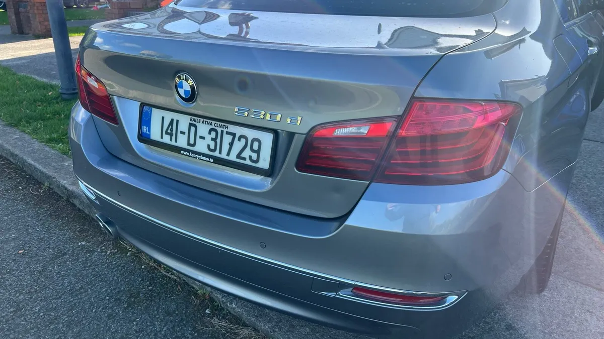 BMW 530d 2014 luxury model - Image 3