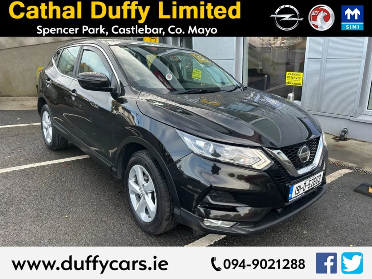 Nissan QASHQAI 1.5 DCI Acenta Premium 115PS 5DR F - Image 2
