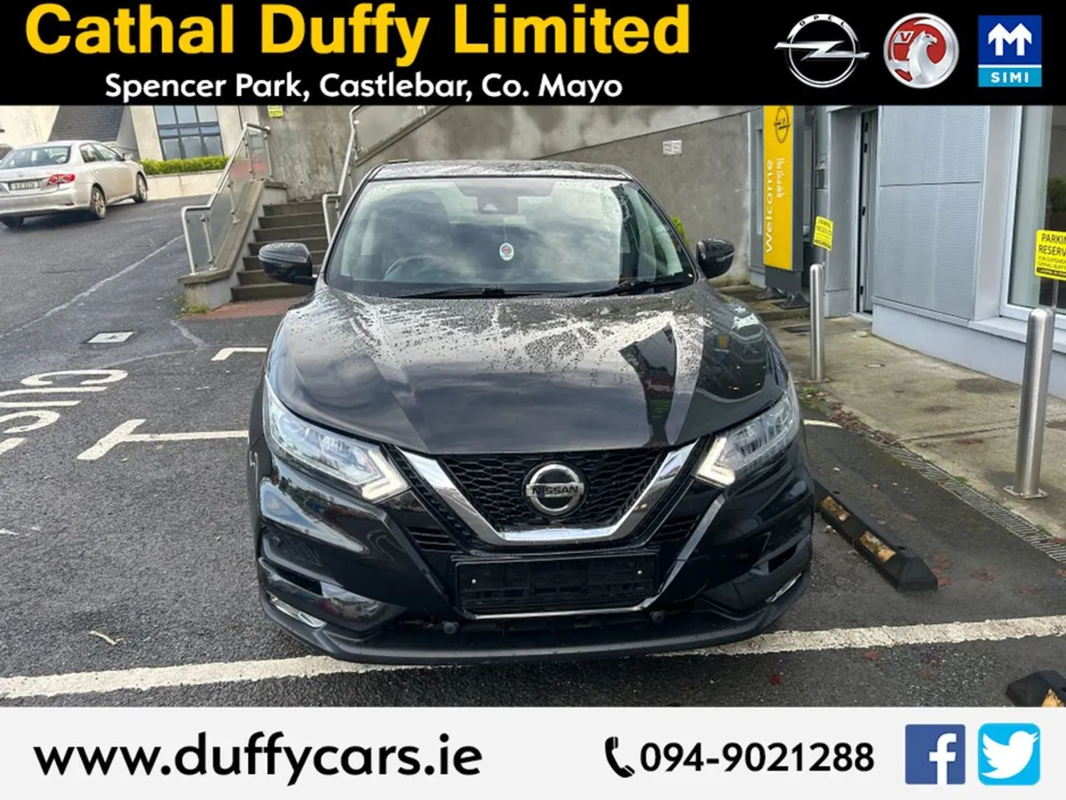 Nissan QASHQAI 1.5 DCI Acenta Premium 115PS 5DR F - Image 3