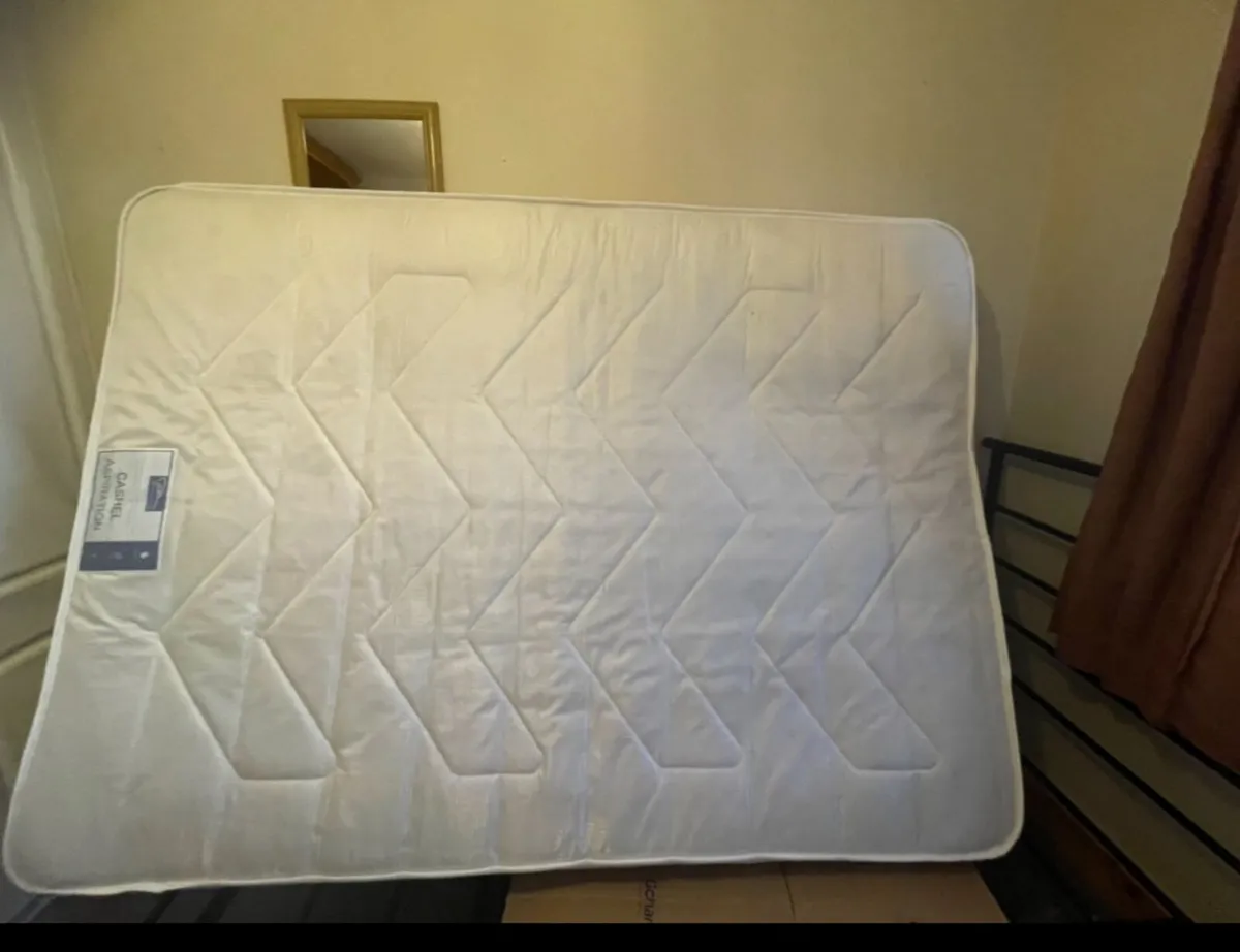 Double bed matress - Image 1