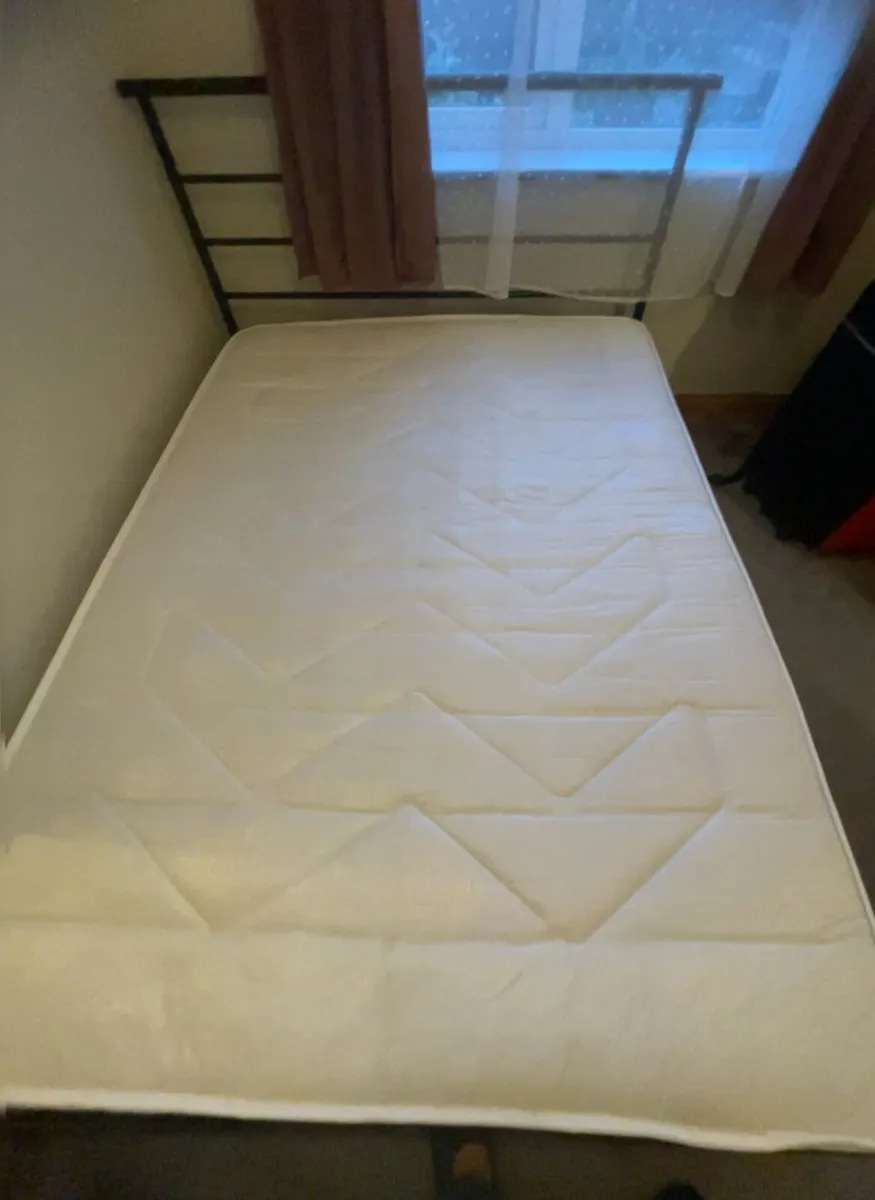 Double bed matress - Image 2