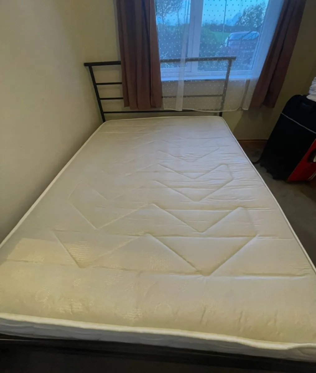 Double bed matress - Image 3