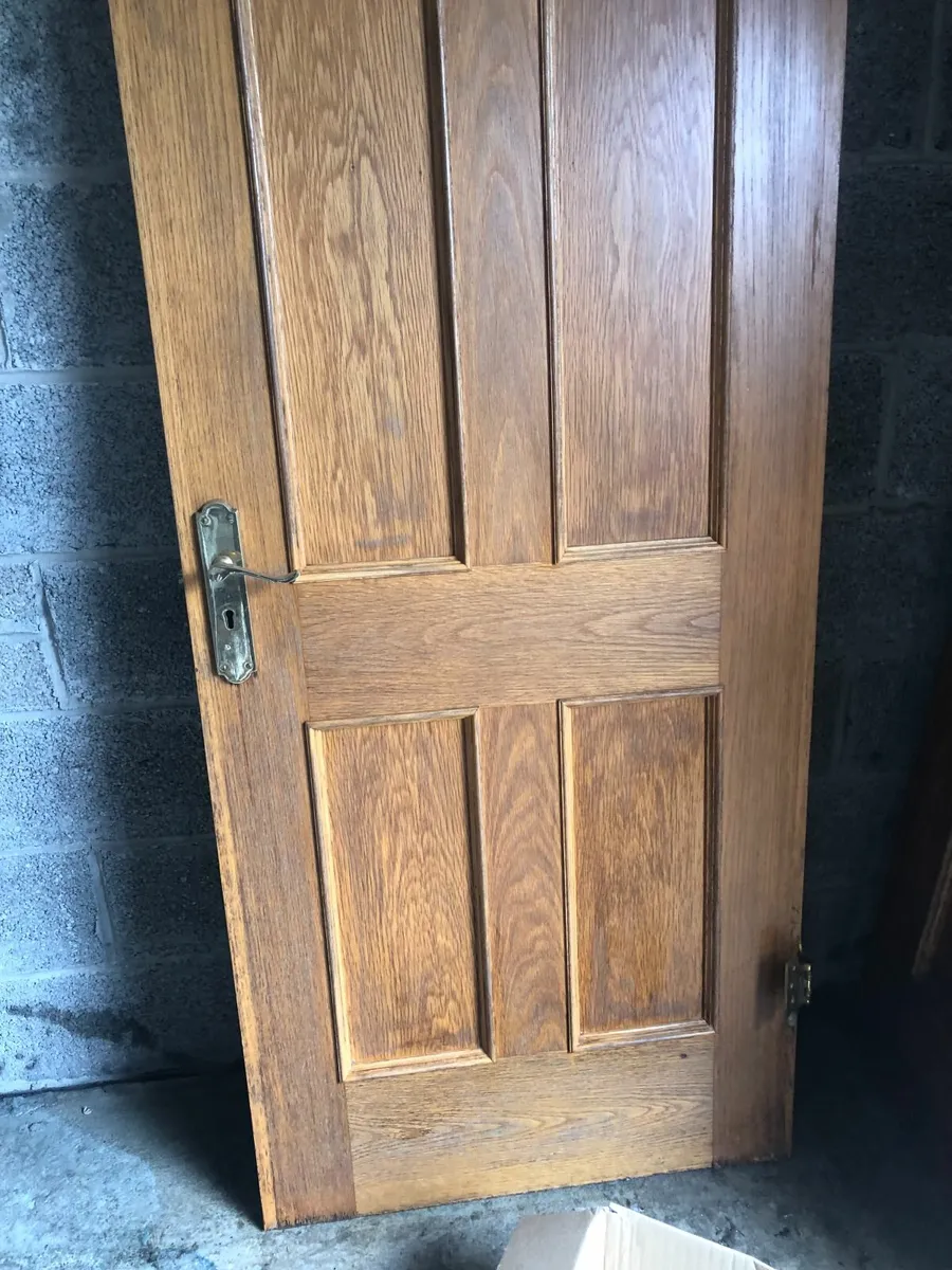 Pair of Solid Oak Doors - Image 2