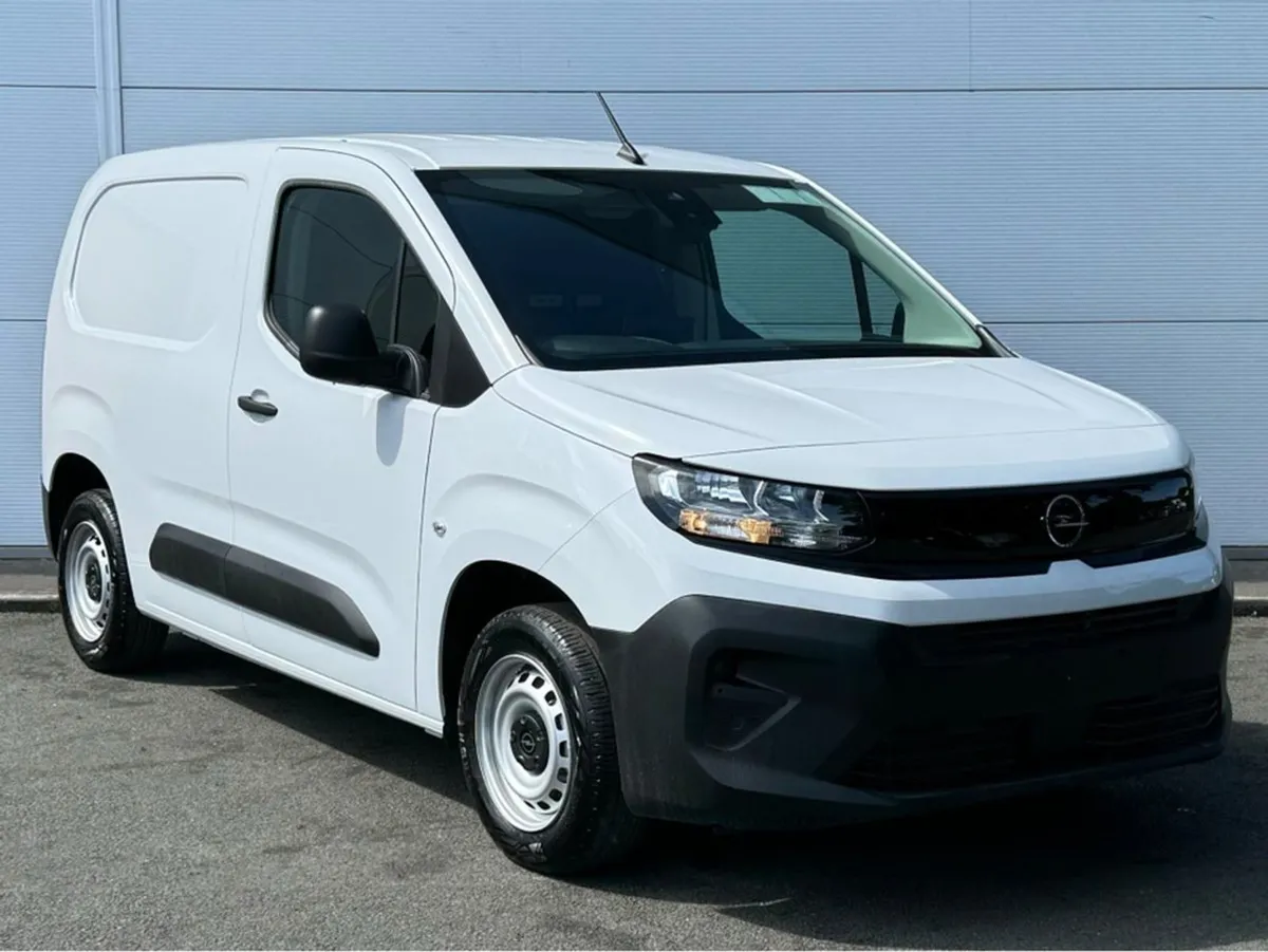Opel Combo Komfort 1.5 L1h1 100PS - Image 1