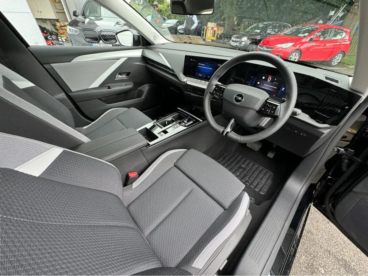 Opel Astra E SC 155PS - Image 3