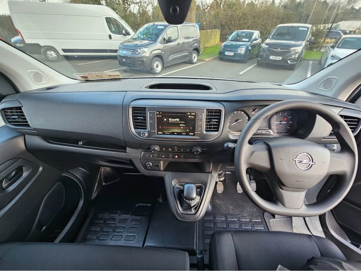 Opel Vivaro L2h1 Komfort 1.5 100PS - Image 2