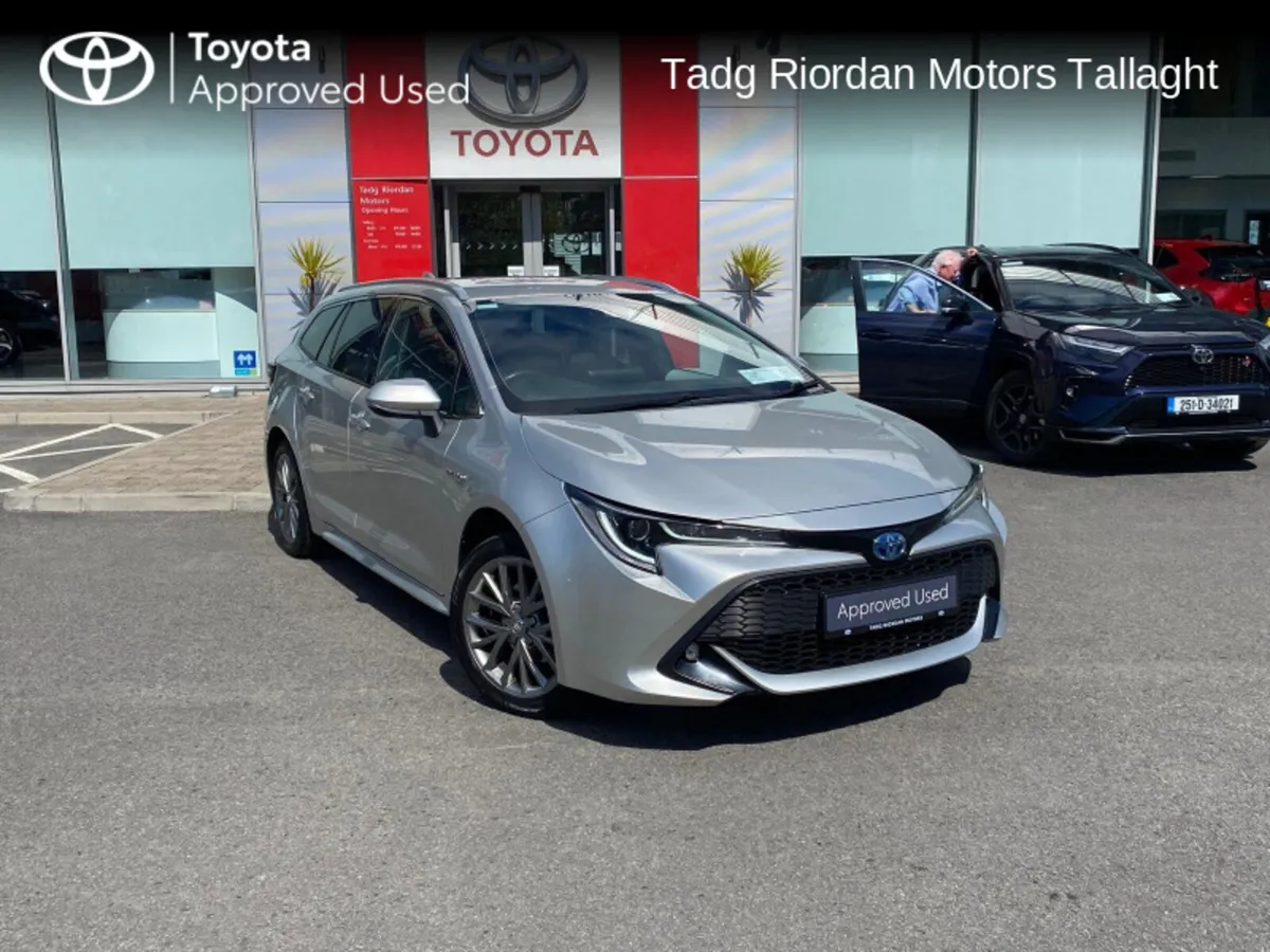 Toyota Corolla HYBRID SOL T/S*** HIGH SPEC *** - Image 1
