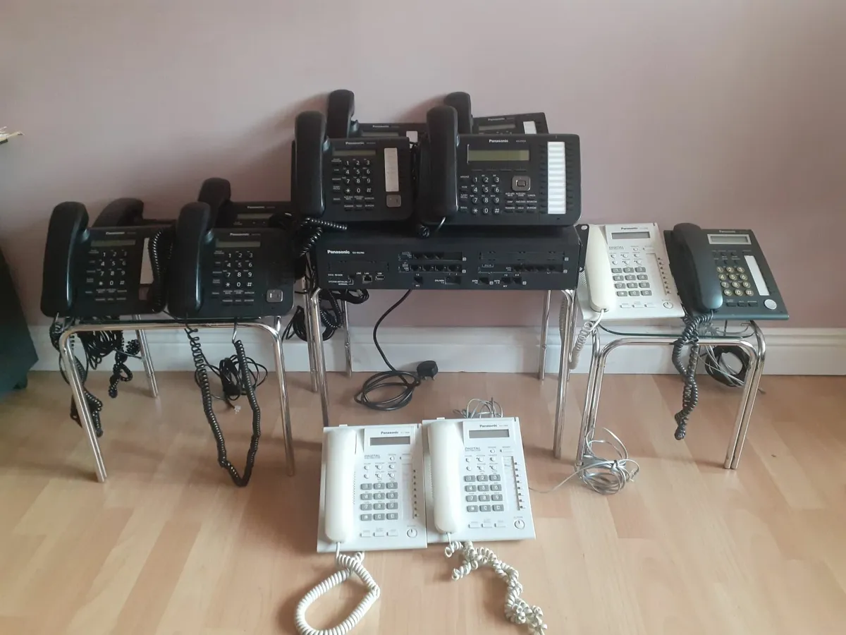 Panasonic KX-NS700  telephone system. - Image 1