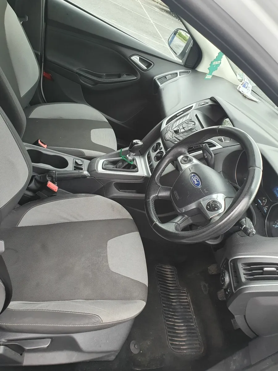 Ford Focus 2012 - Image 4