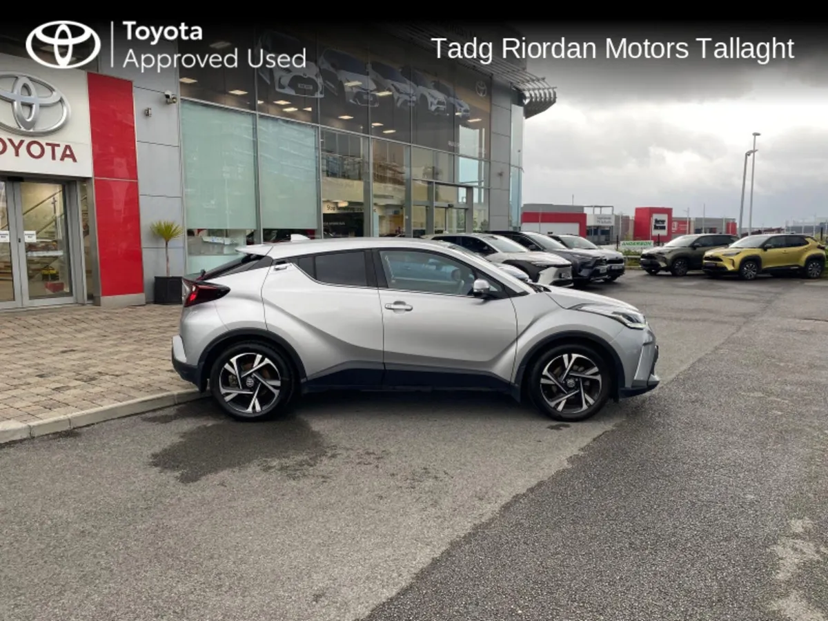 Toyota C-HR HYBRID SPORT - Image 3