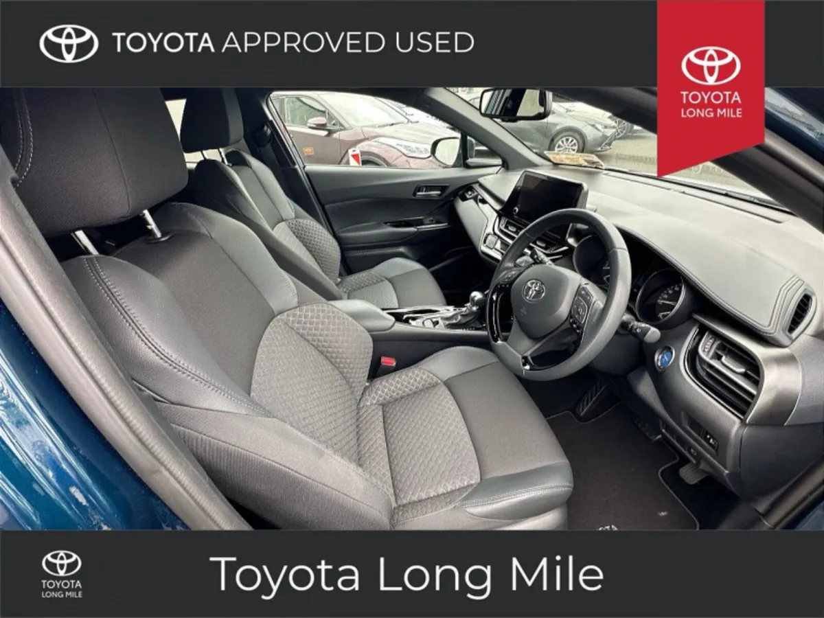 Toyota C-HR 1.8 Hybrid Sport Bi Tone 5Dr - Image 4