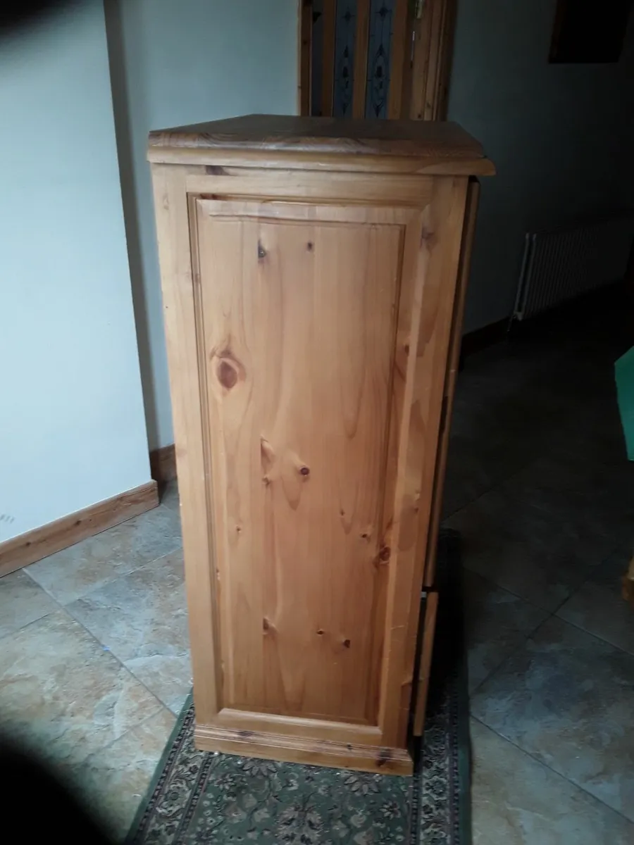 New condition solid Mexican pine unit plenty of st - Image 2