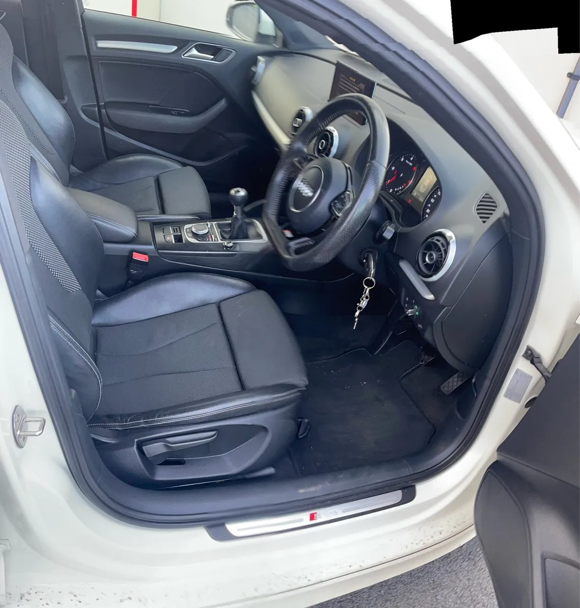 Audi A3 1.6 TDI S-Line Saloon - Image 4