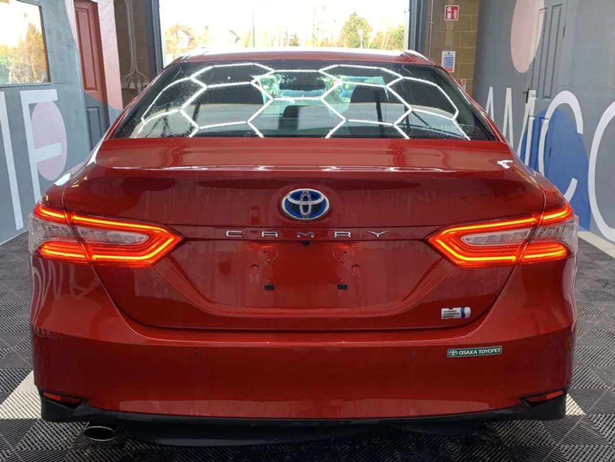 Toyota Camry Toyota Camry 2.5 Hybrid / 39k KMS / - Image 4