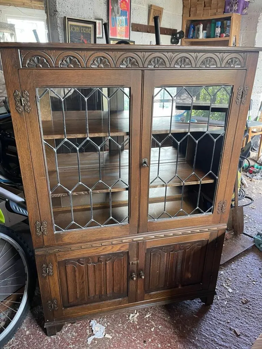 Book case