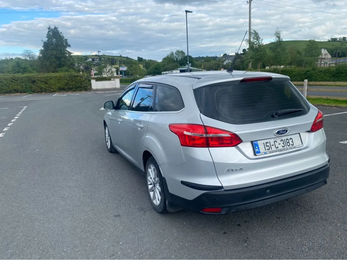 Ford Focus Titanium 1.6 Tdci 95ps ES Estate 4 - Image 3